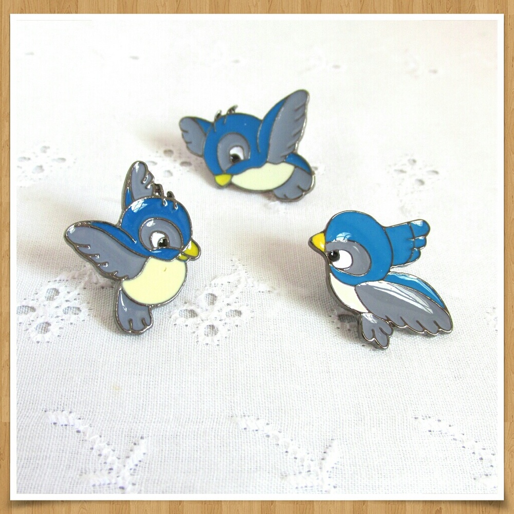 Blue Bird Scatter Pin Set New